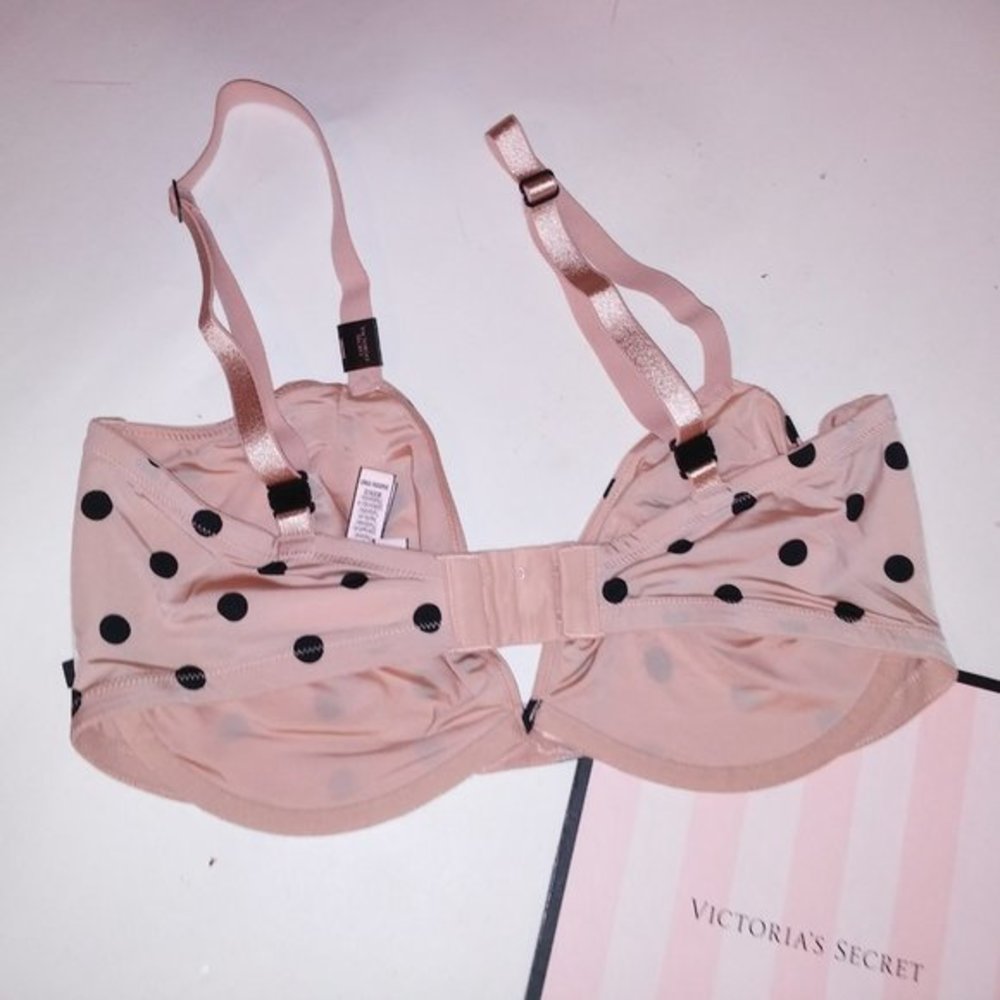 Victoria Secret Bra - Picture 4 of 4